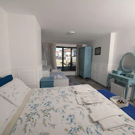 Cunda Morisi Hotell *