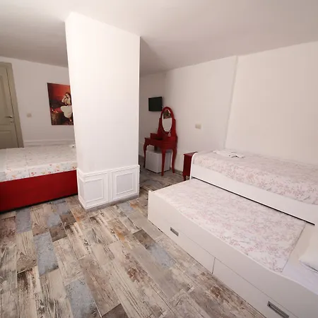 Cunda Morisi Ayvalı