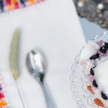 Cunda Morisi Hotel *